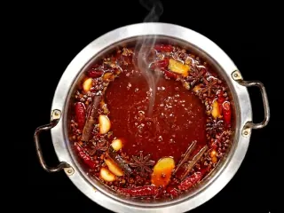 Chicken & Spicy Pot